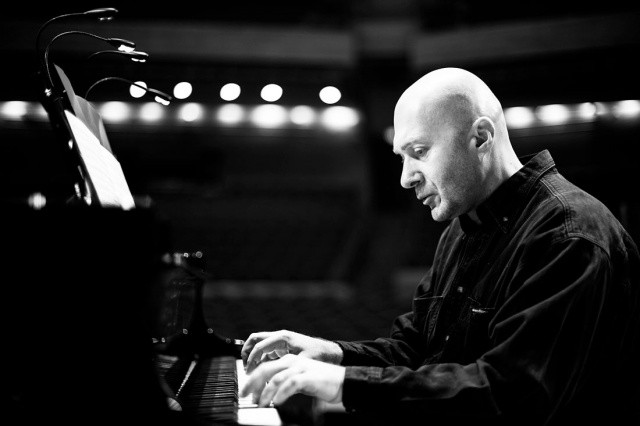 Знаменитый пианист Антон Батагов выступит в Праге