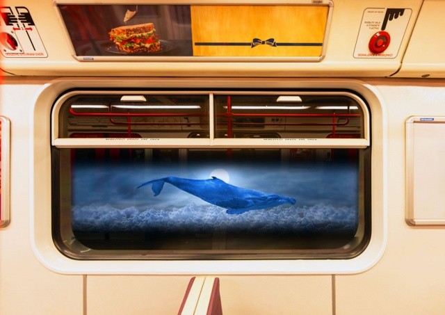 Технологичную рекламную систему установили на второй ветке пражского метро: видео