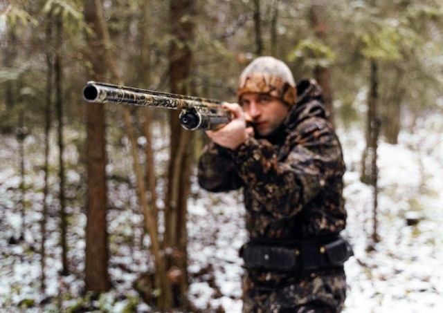 В Чехии один охотник случайно застрелил другого