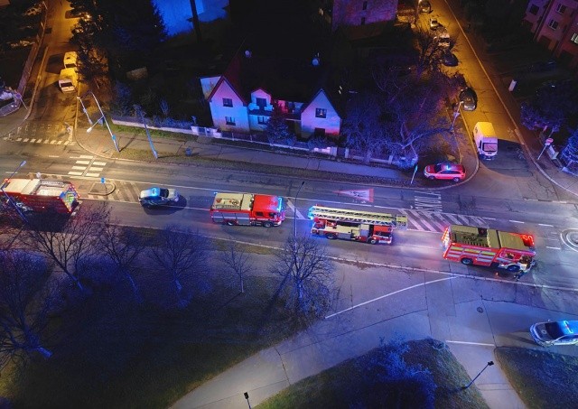 Четыре человека пострадали в результате взрыва пиротехники в квартире в Праге