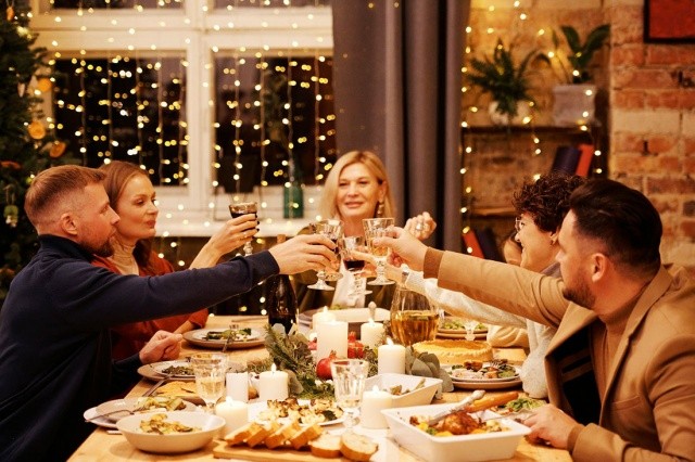 Аналитики сравнили стоимость рождественского ужина в разных странах