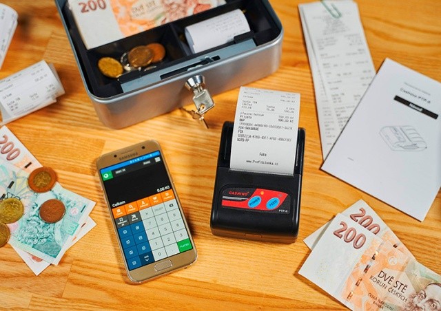 С января существенно вырастут отчисления OSVČ – паушальный налог, «социалка» и «здравотка»