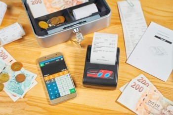 С января существенно вырастут отчисления OSVČ – паушальный налог, «социалка» и «здравотка»