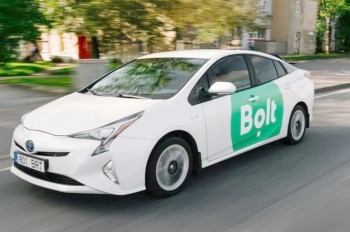 Прага хочет ужесточить для иностранцев условия работы в такси 