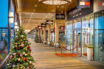 В пражском аутлет-центре «Fashion Arena» стартовали рождественские скидки