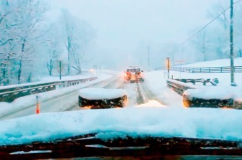 Рождество и много снега: согревающий клип на песню Криса Ри