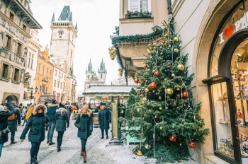 Прагу ждет наплыв туристов на Рождество и Новый год 