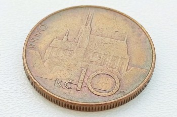 Коллекционер заплатил за особенную 10-кроновую монету 159 тыс. крон