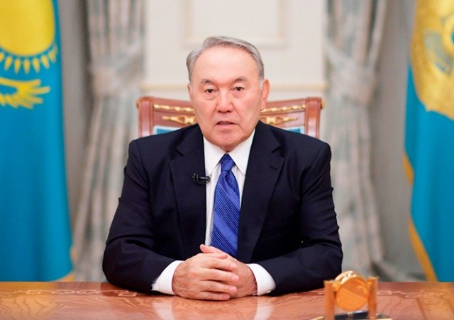 Президент Казахстана Нурсултан Назарбаев ушел в отставку