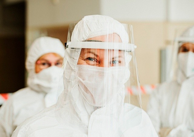 Репродуктивное число коронавируса в Чехии опустилось до двухмесячного минимума