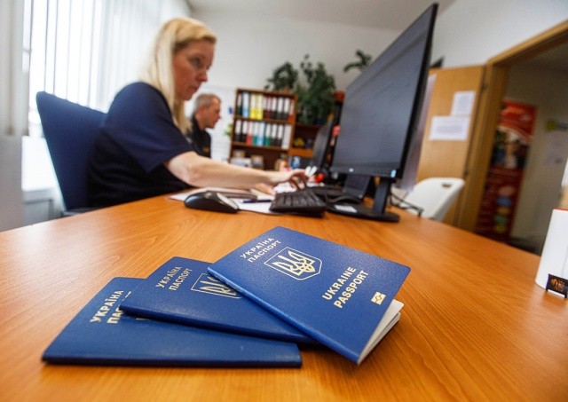 У украинцев осталось 2 дня для регистрации на продление визы временной защиты
