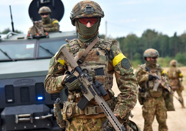 После кадров из Бучи владелец Seznam.cz отправил 100 млн крон украинской армии