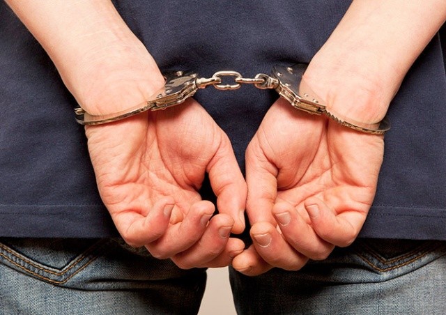 В Праге банда помогала иностранцам устраивать фиктивные браки