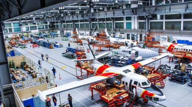 Как делают самолеты в Чехии: бесплатная экскурсия по авиазаводу