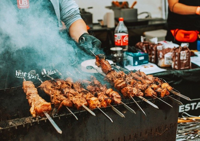 В воскресенье в Праге пройдет фестиваль уличной еды Letní Street Food