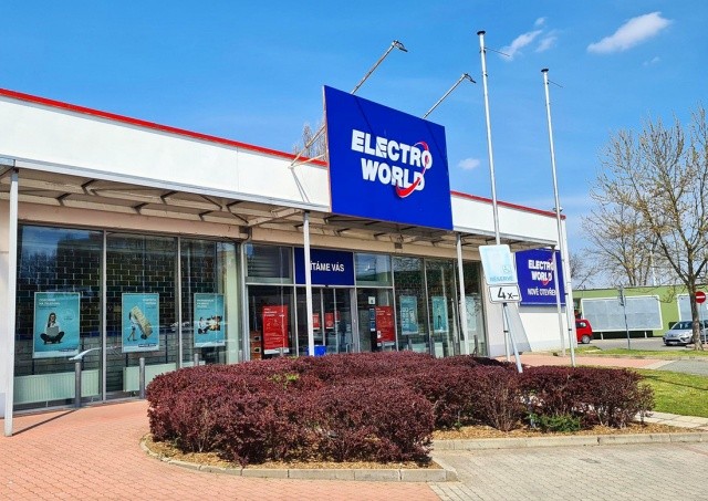 Electro World в Чехии распродает товары в связи с ликвидацией бренда
