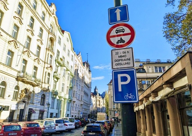 Прага-1 закрыла для ночного въезда половину района Staré Město
