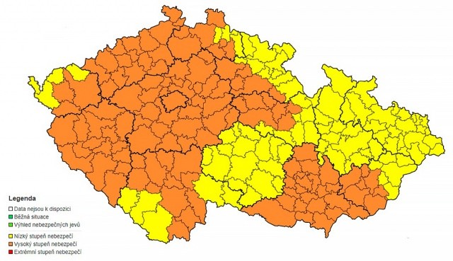 Синоптики продлили предупреждение о сильной жаре в Чехии