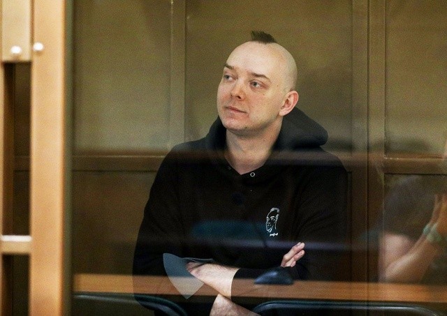 Ивана Сафронова приговорили к 22 годам колонии за передачу Чехии «секретных сведений»
