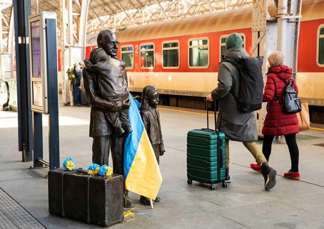 Чехия готовит программу помощи беженцам, решившим вернуться в Украину
