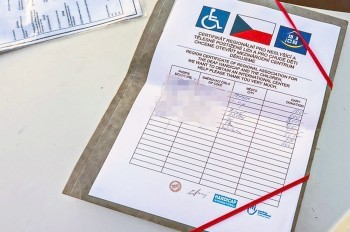 В Чехии полиция «исцелила» глухих сборщиков пожертвований
