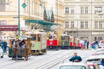 В Праге начался суд над водителем трамвая, ударившим украинского пассажира