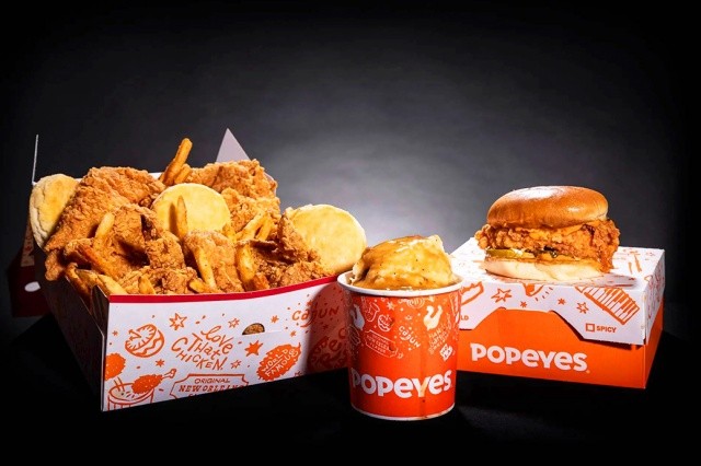 Названа дата открытия первого ресторана Popeyes в Праге
