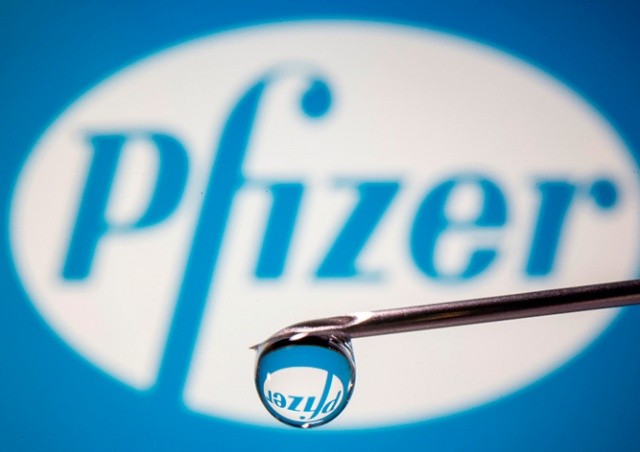 Чехия заказала 2 млн доз вакцины Pfizer