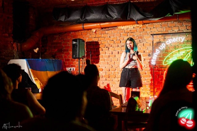 Вход бесплатный: в Праге пройдёт съёмка лучших шуток Stand Up Cherry на украинском языке 