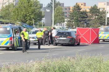 В Праге водитель BMW под наркотиками насмерть сбил пешехода