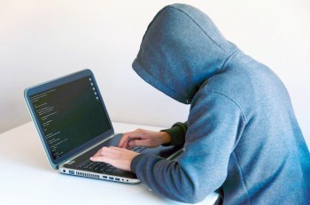 Житель Чехии хотел выучить польский язык и потерял 5,7 млн крон